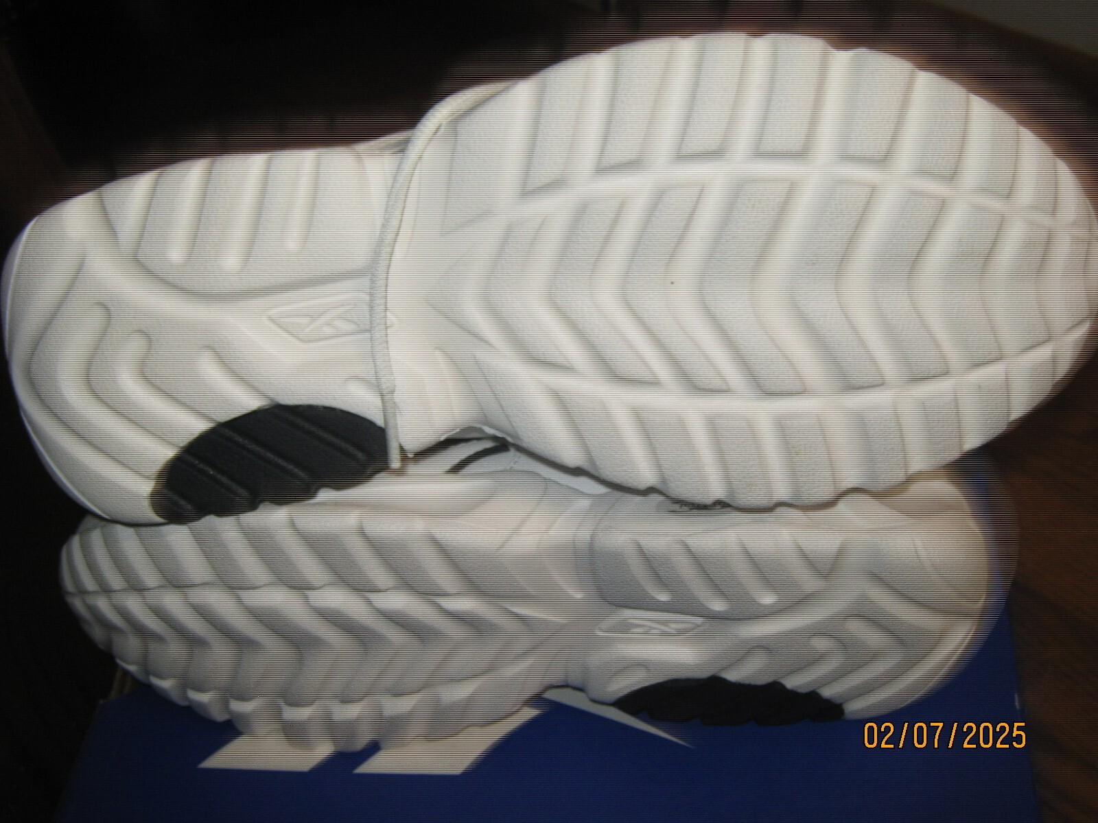 Picture 2 of 5