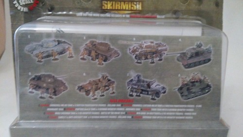SD KFZ 7/1 Anti- Aircraft Gun and 3 German Infantry figures 1:50, CORGI - Picture 4 of 5