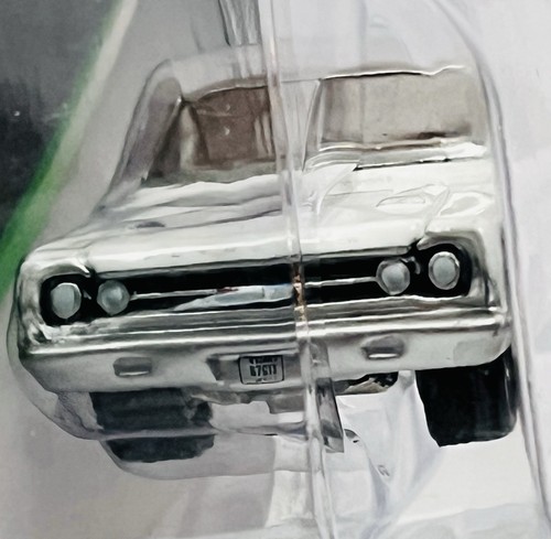 Johnny Lightning (Muscle Cars USA) "1967 Plymouth GTX" 2 Variationen - NEU - Bild 6 von 19