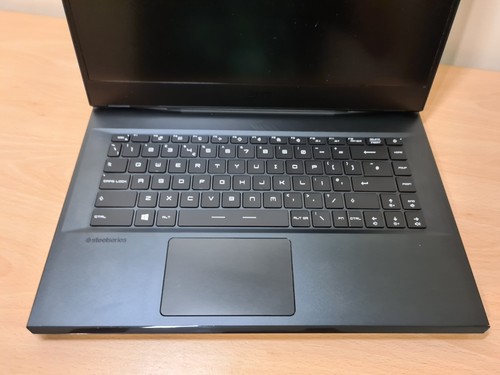 MSI GE66 Raider 11UG Gaming Laptop RTX3070/i7-11800H/(512GB + 1TB) SSD/DDR4 32GB - Picture 14 of 15