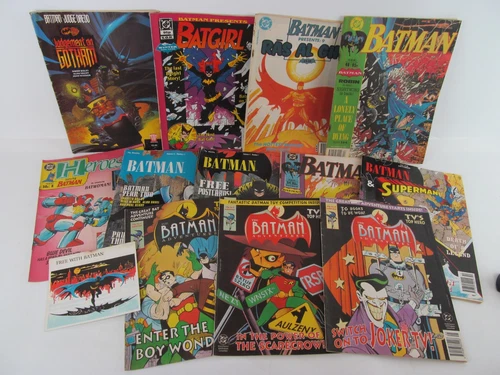 Job Lot Bundle Of 12 Vintage 90's  DC Comics Batman Comic Magazine Books