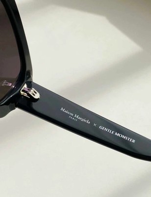 Maison Margiela × Gentle Monster MM106 Gentle Monster x Maison Margiela MM106 Leather Black Black / 100