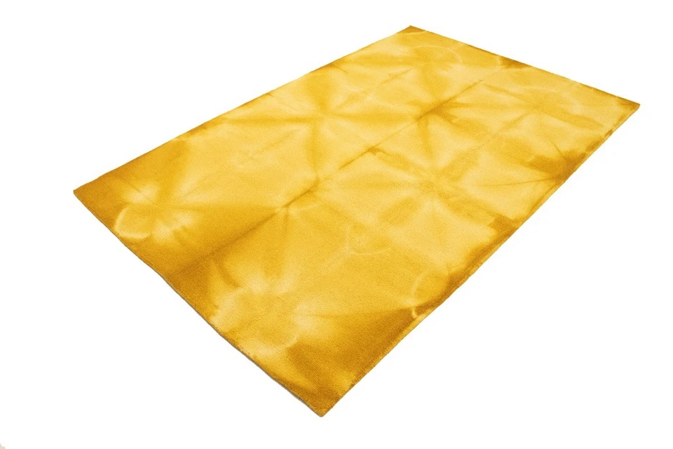 Alfombra moderna contemporánea dorada amarilla tie-dye abstracta 5x8 acolchada a mano Foto 3 de 4
