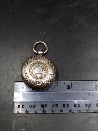 Vintage/Antique Silver plated Sovereign Holder (No Inners) Ideal Watch Fob - Picture 6 of 6