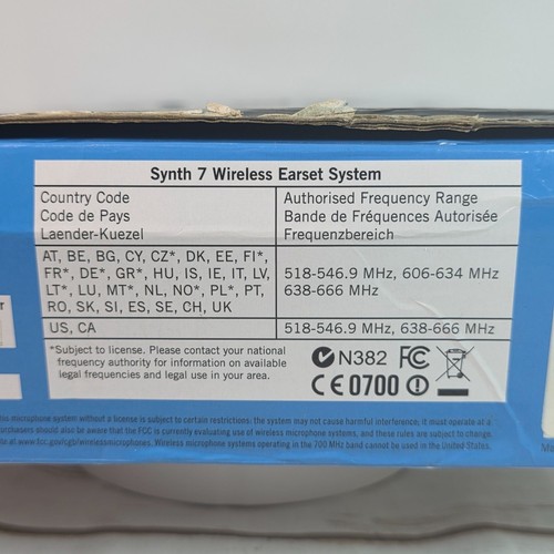 Sistema auricolare wireless Samson Synth Seven UHF con microfono SE10 e Beltpac UB7 - Foto 12 di 24
