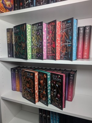 FairyLoot Signed Exclusive: The Iron Fey Complete 7 Book Set   Julie Kagawa