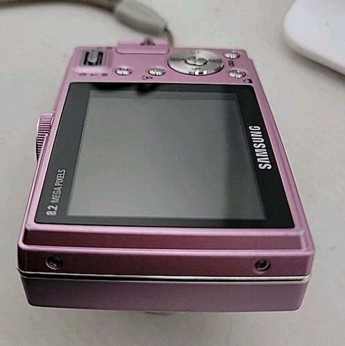 Samsung L100 digitol Camera PINK Works great with Charger & case RARE - Picture 8 of 10