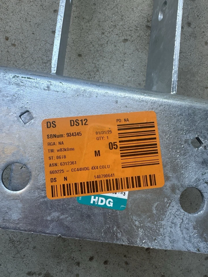 Simpson Strong Tie CC44HDG-5 Simpson Strong-Tie 4X Beam, 4X Post Hdg Column Cap - Image 4 of 4