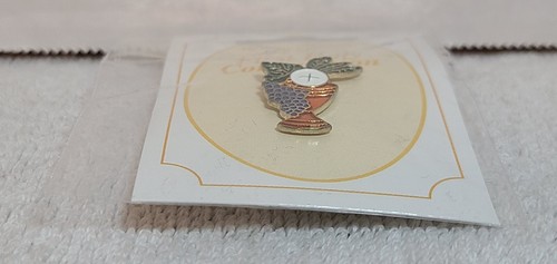 In Remembrance of My First Holy Communion Color Enamel Lapel Chalice Pin NEW - Picture 5 of 6