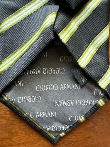 GIORGIO ARMANI Black Label Green Stripe Necktie Tie 100% Silk Made In Italy - Picture 5 of 7