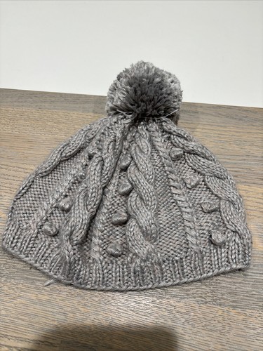 Women’s Bundle Of Beanie Hats - Picture 2 of 5
