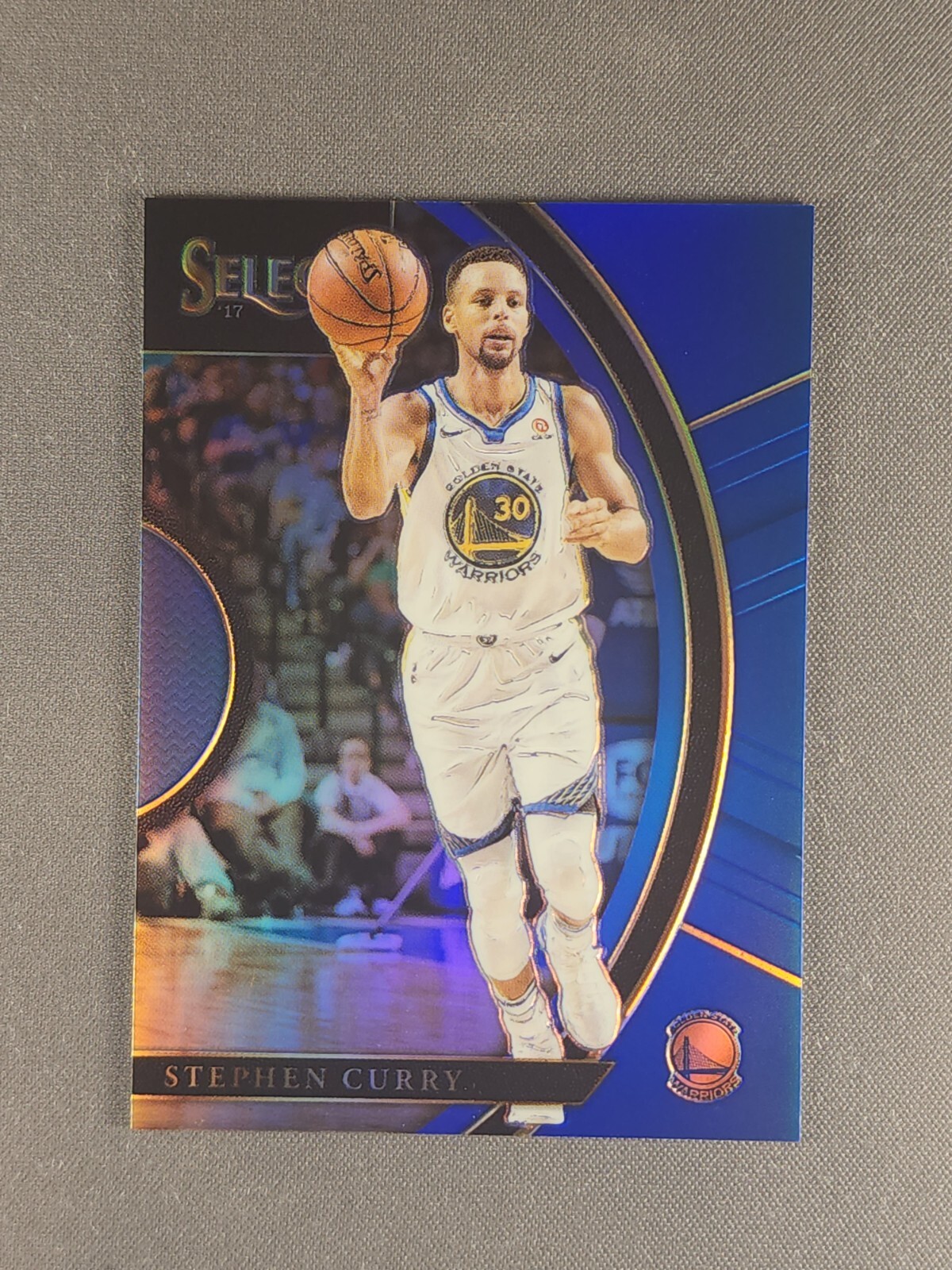2017-18 Panini Select #32 Stephen Curry /299 Blue Prizm Concourse Level