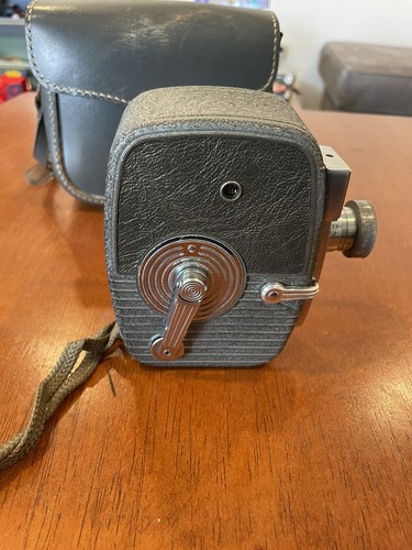 Vintage Keystone Capri K25-8mm Camera Video Camcorder 1950s Retro, With Case - Picture 5 of 8