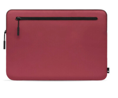 Incase Compact Sleeve in Flight Nylon for Macbook 16