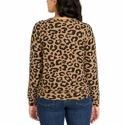 Buffalo Woman Crewneck Long Sleeve Ultrasoft Fabric Printed Cozy Top - Picture 17 of 18