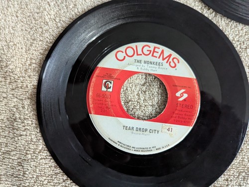 The Monkees Vinyl-8 CLASSIC 45'S - Picture 5 of 8