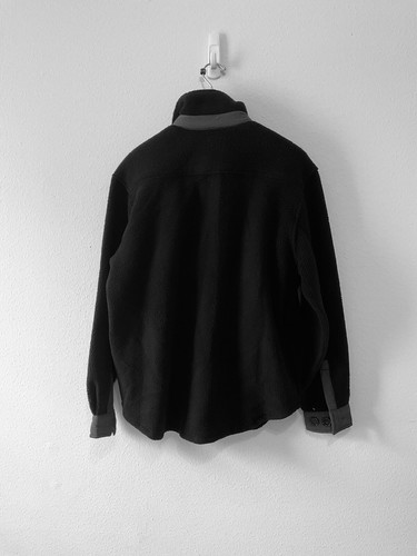 Sobrecamisa Chaqueta WeSC Sherpa Cargo Para Hombre Mediana, Color Negro. Precio de venta sugerido por el fabricante 128 USD - Imagen 2 de 4