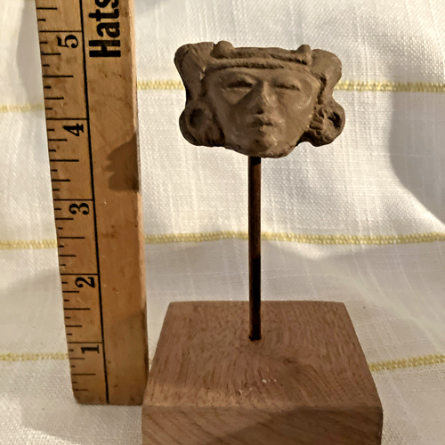 Fine Pre-Columbian Head Pottery Fragment Mounted Wood Stand - Picture 8 of 13