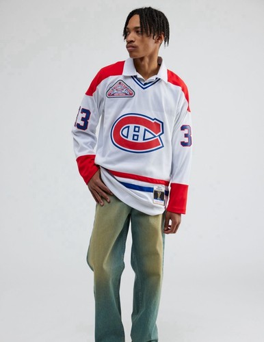 Mitchell & Ness Montreal Canadiens Blue Line Patrick Roy Men’s XXL NWT MSRP $199 - Picture 3 of 4