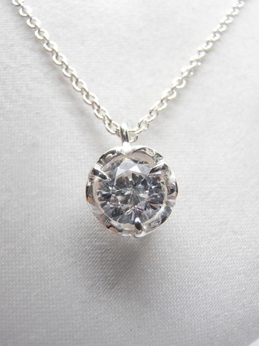 Leuchtpunkt - Kreisel und Anhänger aus 925 Silber mit Zirkonia Brillantschliff - Bild 1 von 8