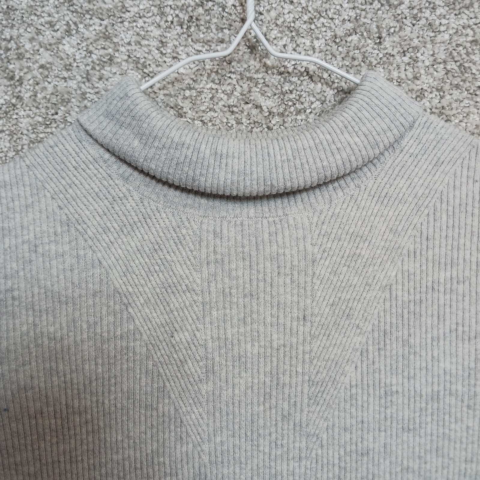 Athleta Turtlneck Cold Shoulder Sweater Women's L… - image 7