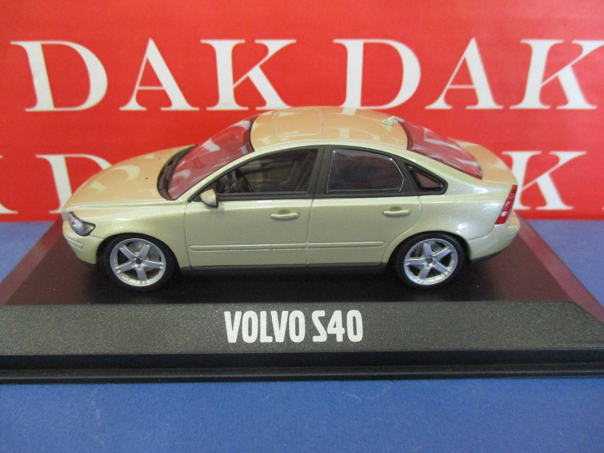 VOLVO　S40 ミニカー　非売品1/43ミニカー　VOLVOミニカー Die cast 1/43 Modellino Auto Volvo S40 2003 by Minichamps | eBay