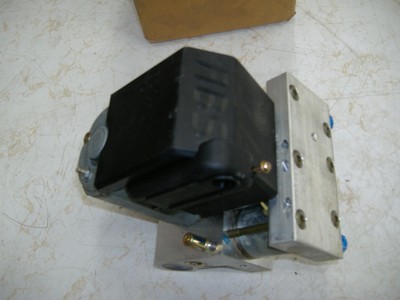 *NEW* Genuine ACDelco 15904564 ABS Pressure Modulator Valve OEM for GMC Chevy GM