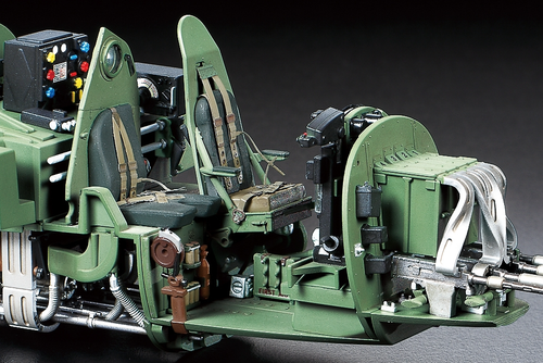 TAMIYA 1/32 WW II DEHAVILAND MOSQUITO FB MK. IV MODEL + P/E & RESIN PARTS 60326 - Picture 8 of 15