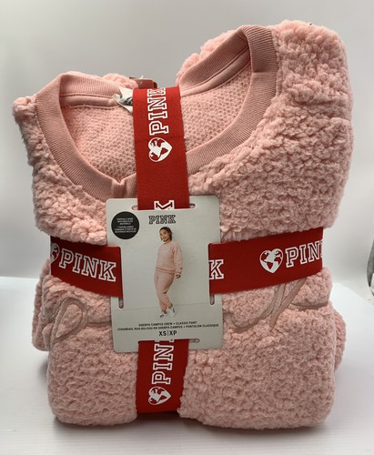 Victoria's Secret PINK SHERPA CAMPUS CREW + KLASSISCHE HOSE GESCHENKSET XS XP NEU - Bild 1 von 9
