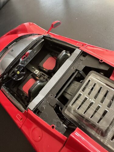 #23202 Tamiya Ferrari F50 1/12 Collectors Club Modellino pressofuso assemblato - 1997 - Foto 12 di 14