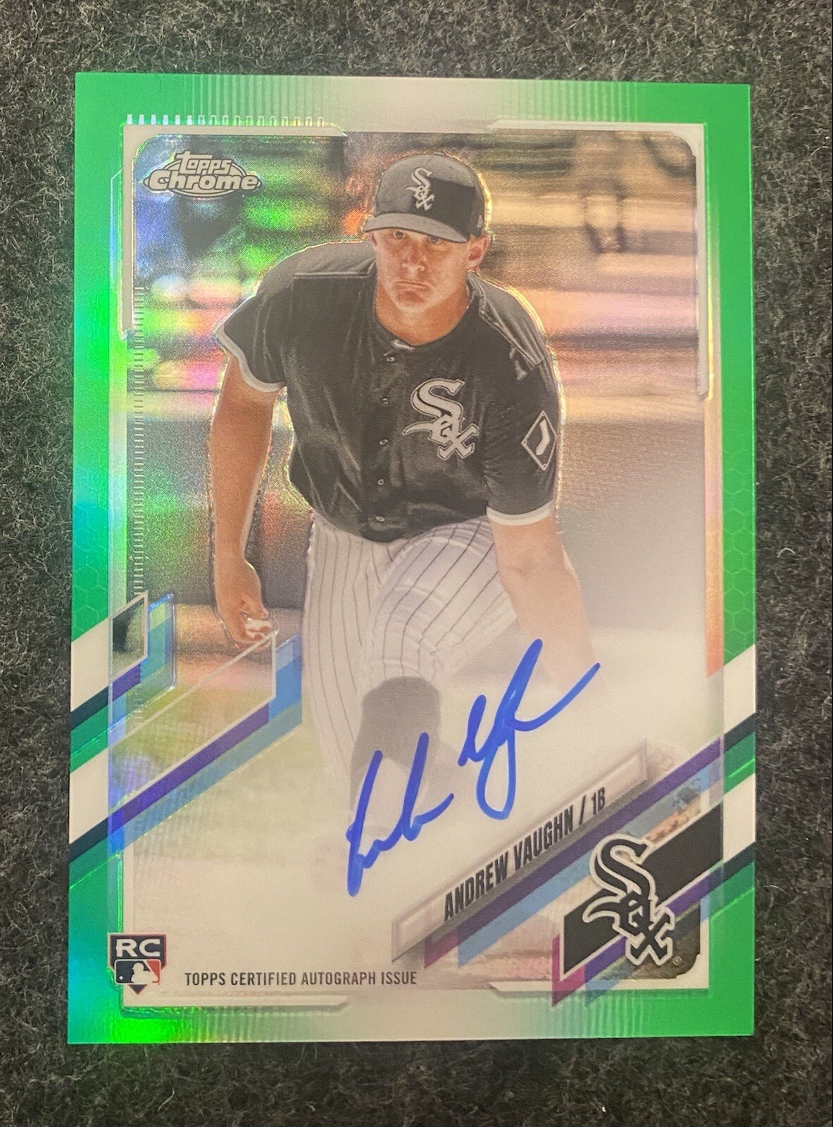 2021 Topps Chrome Andrew Vaughn Green Refractor Rookie RC Auto /99 White Sox