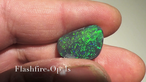 6,15 ct. GEM SOLID BLACK OPAL PETROL- GRÜN-TÜRKISE-VIDEO FLASHFIRE-OPALS - Video 1 of 1