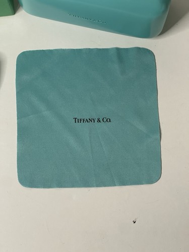 Occhiali da sole donna Tiffany & Co. Aqua Key TF4043 56•16-135 con custodia panno e scatola - Foto 3 di 23