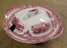 JOHNSON BROTHERS England Old Britain Castles COVERED TUREEN SERVING BOWL Pink