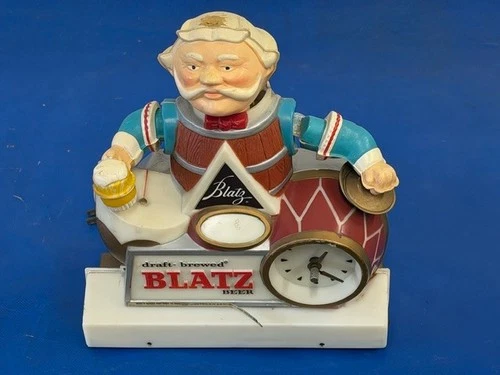 Vintage 1960s Blatz Beer Lighted Motion Clock Sign Nodder Plastic Drummer