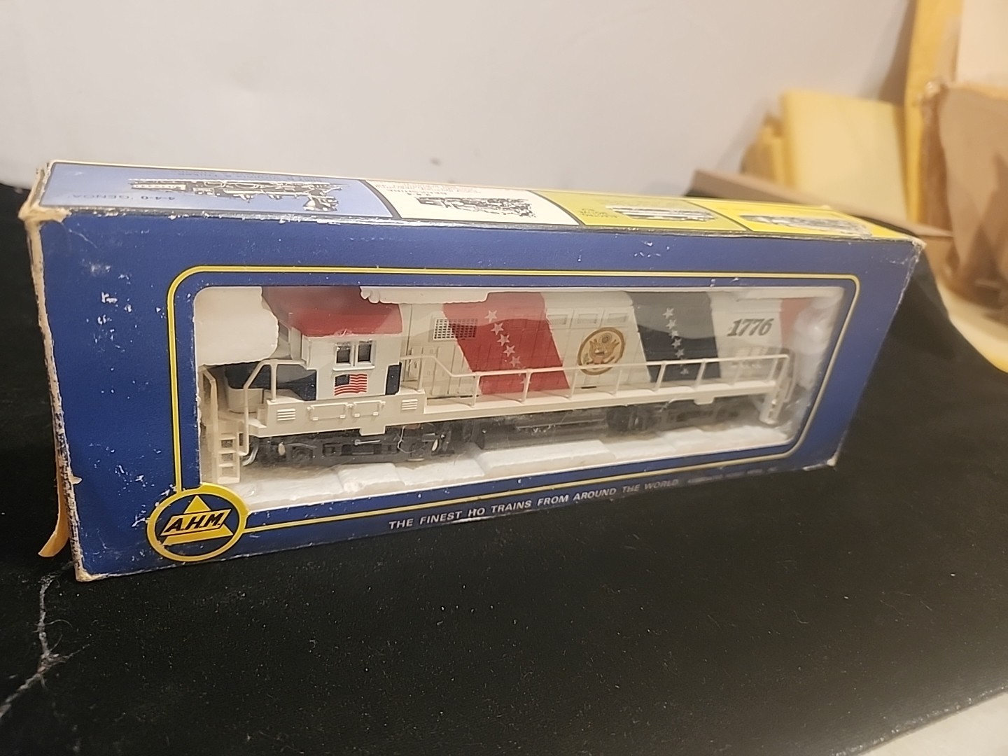 Picture 2 of 10