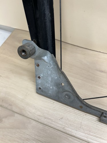 1998-2004 Volvo C70 convertible left door power window motor regulator TESTED! - Picture 3 of 17