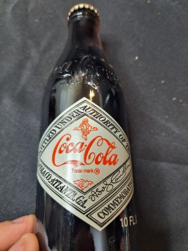 Coca-Cola (1902-1977) 75 aniversario Meridian Co. Botella. ¡Lleno! - Imagen 4 de 10
