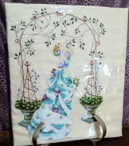 Rose Arbour Cross Stitch Finished Detailed Rhinestones Pearls Metallic Thread - Picture 5 of 21