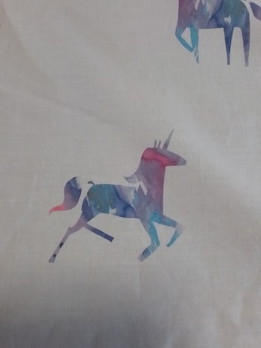 Pottery Barn Kids Twin Flachbettlaken weiß mit Regenbogen Einhorn Druck 100% Baumwolle - Bild 7 von 11