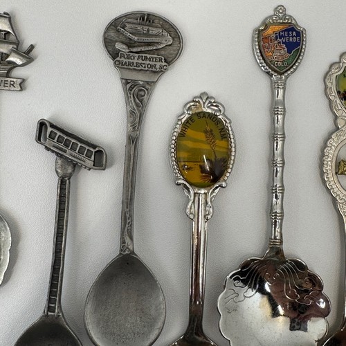 Vtg Souvenir Spoon Lot 22 State Landmark Travel USA Silverplate Collectible - Picture 4 of 14
