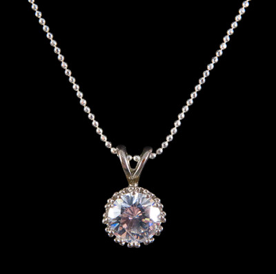 STERLINGSILBER 17'' Perlenkette Halskette 2 kt rund klar CZ Anhänger Kronenfassung