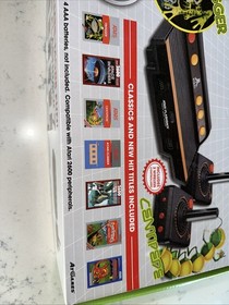 Atari Flashback 7 Classic Game Console System 101 Built In Games + 2 Paddles