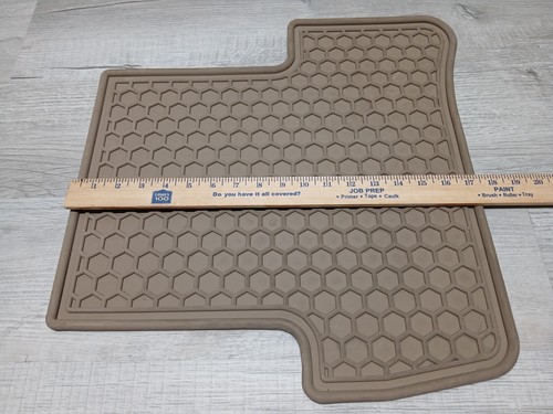 OEM MERCEDES BENZ C-Class W204 All Weather Floor Mat Set BQ668 0665 2014 - 2015 - Picture 13 of 15