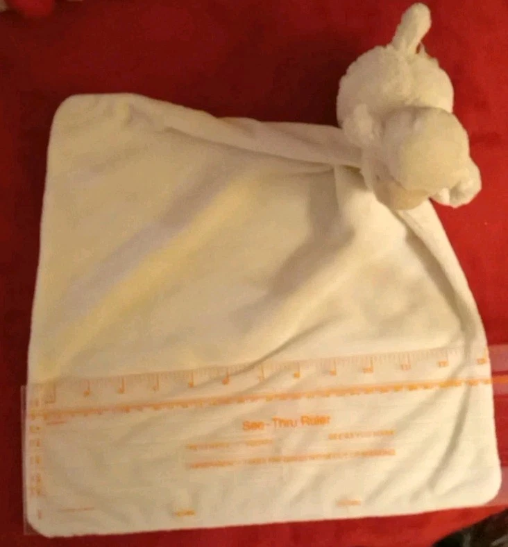 Chupeta Jellycat Bashful Lamb Lovey cobertor de segurança de pelúcia branco marfim/creme - Imagem 2 de 4