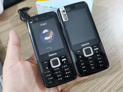 Nokia N82 Unlocked 3G 5MP WIFI GPS 100MB microSDHC Vintage Cell