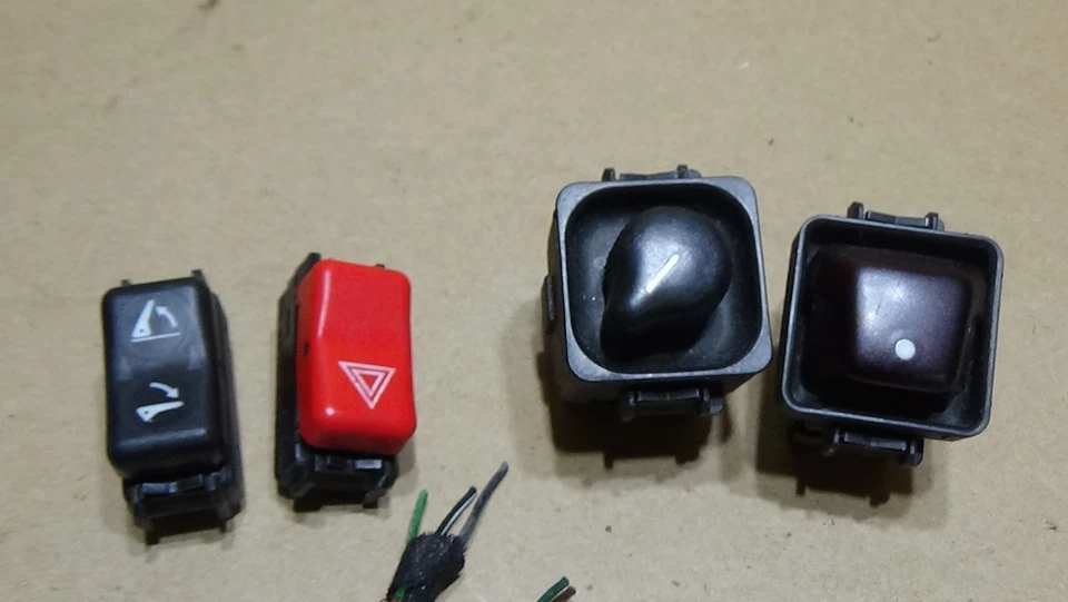 Interruptor de control del salpicadero Mercedes Benz SL500 SL600 SL320 1996-2002 Foto 2 de 4