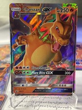 Pokemon TCG Charizard GX SM211 Hidden Fates Promo dmg