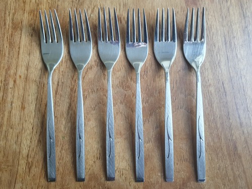 Vintage ONEIDA VANESSA Stainless Steel Mid-Century Cutlery - Various Pieces - Picture 13 of 47
