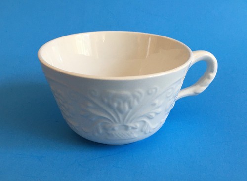 Copa Laveno Solo Piedra Diamante Patrón Renacentista Blanco En relieve Hecho en Italia - Imagen 6 de 7
